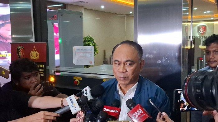 Menkominfo 2023 2024 Budi Arie Setiadi usai diperiksa penyidik terkait kasus judi online 1