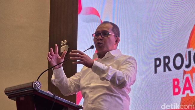 wali kota makassar moh ramdhan danny pomanto 169