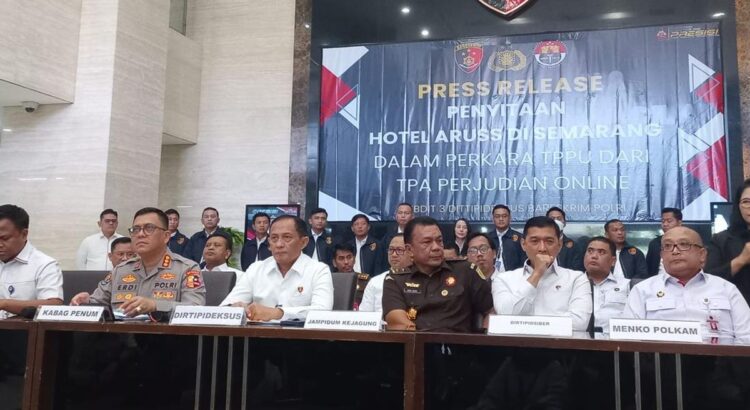 konferensi pers di mabes polri anggidetikcom 169