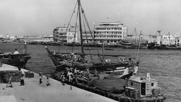 Sejarah Lahirnya Uni Emirat Arab Dan Sejarah Kelam Uni Emirat Arab 1971- Sampai Dengan Saat Ini