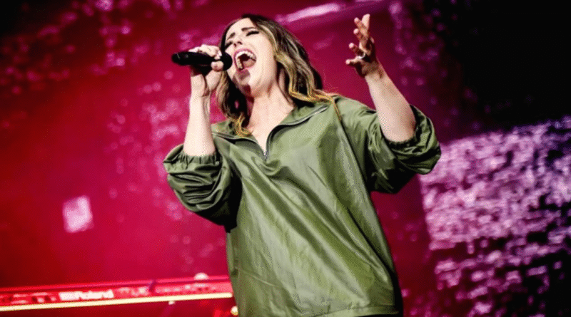 Clean Bandit Konser Indonesia 2025: Full Band Show Perdana Ditunda - Ini Fakta Terkini! 3 image 31