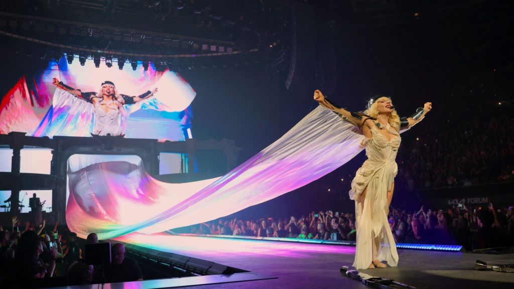 Lady Gaga Batalkan Konser Montreal 2026, Ini Faktanya